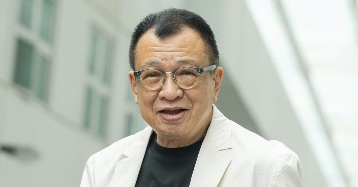 Tang Lễ Hứa Thiệu Hùng: Gia Đình và Bạn Bè Tiễn Biệt "Hoan Hỷ Ca"