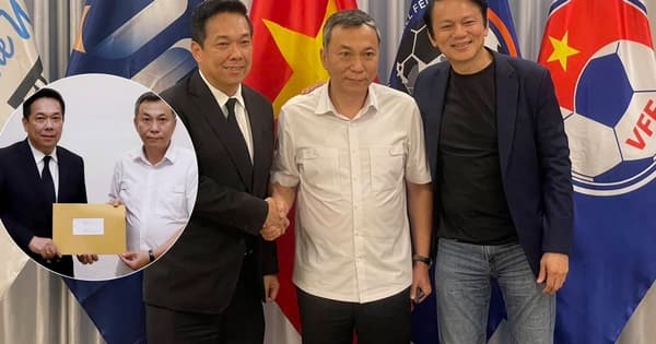 Thái Lan sai quốc kỳ bóng đá